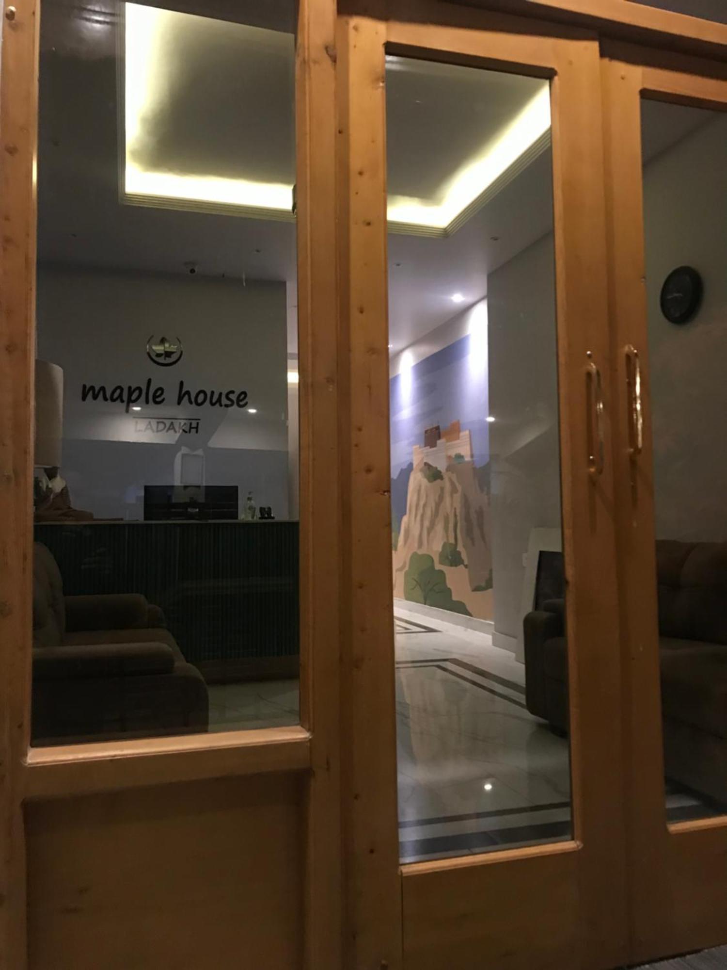 ホテル Maple House Ladakh レー エクステリア 写真